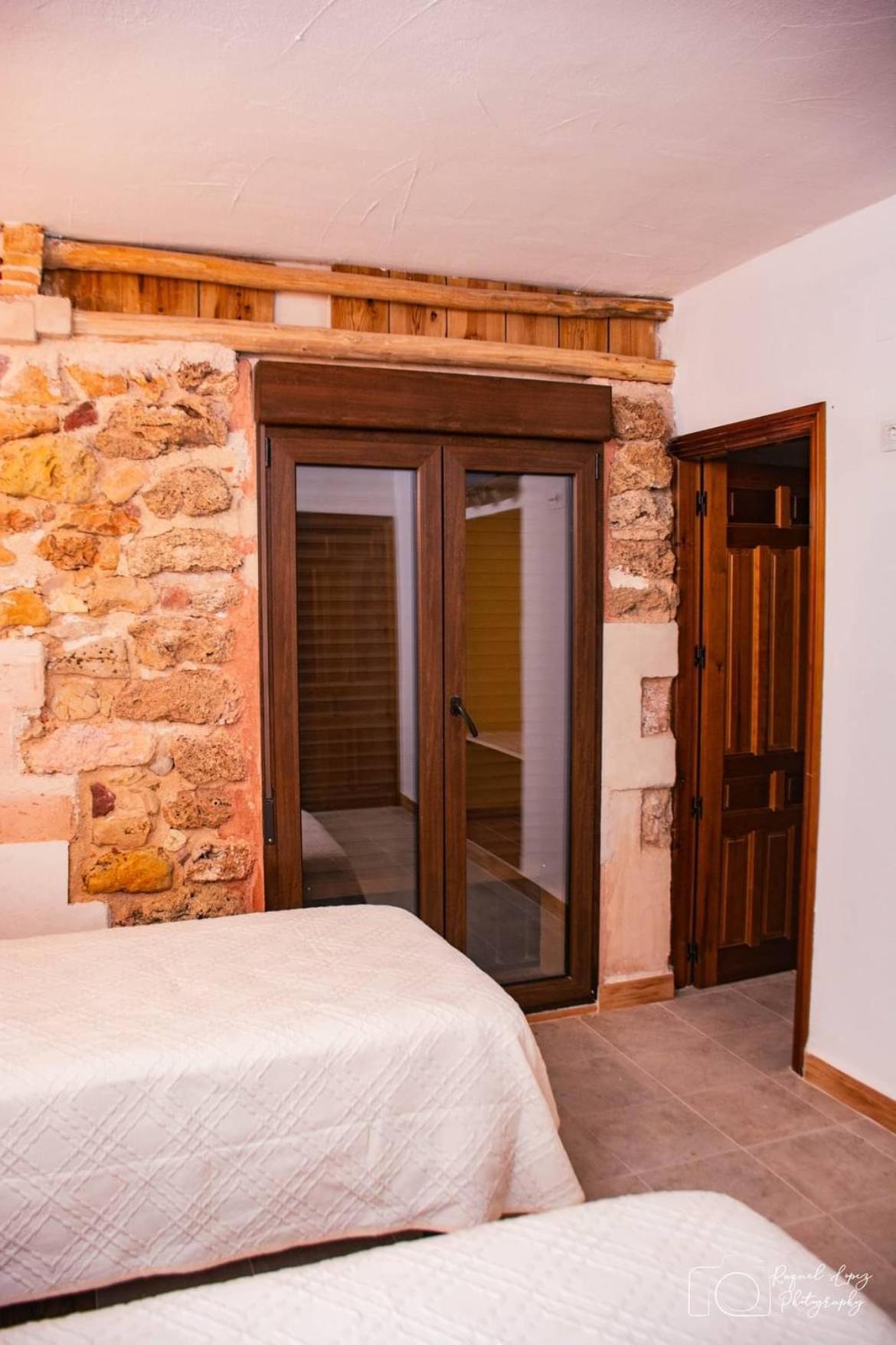 Casa Rural Torremontero Apartamentos Hornos Exterior foto